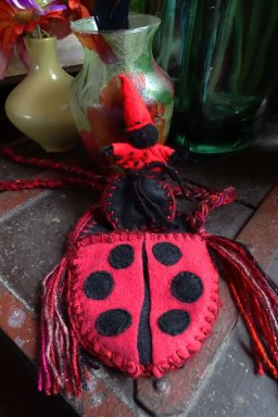 Fantasy purses with puppet